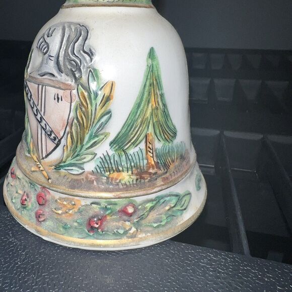 CAPODIMONTE Bell Italy Porcelain Christmas 1980 Lion Code Of Arms #524/1535 Vtg - Picture 9 of 11